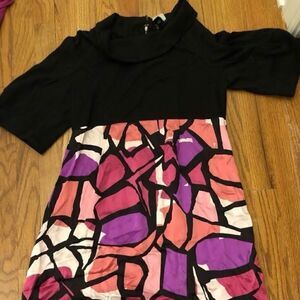 Vintage Kensie colorblocked silk bottom with black top
